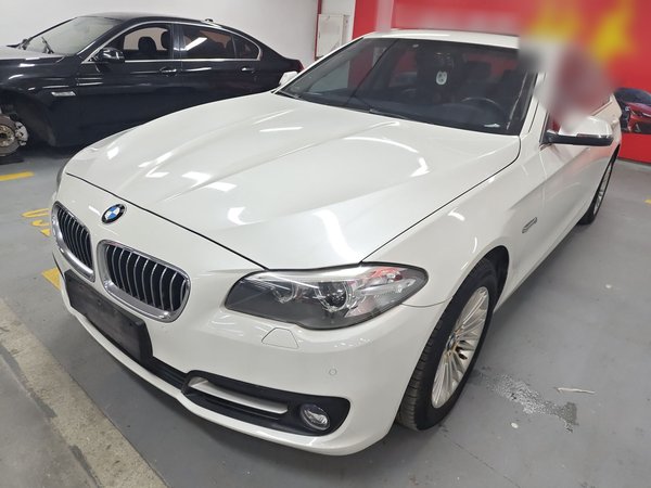 BMW 5 Series · 2014 год