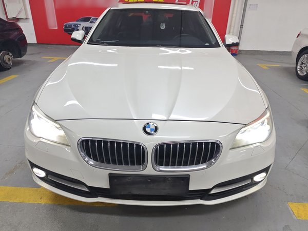 BMW 5 Series 2014, 159100 км, за 12601 USD
