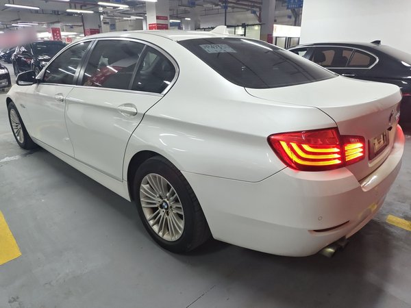 BMW 5 Series 2014, 159100 км, за 12601 USD