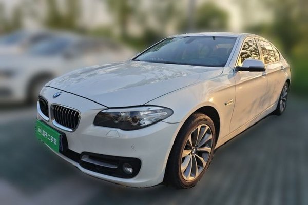 BMW 5 Series · 2014 год