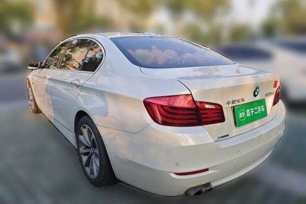 BMW 5 Series 2014, 195000 км, за 10527 USD