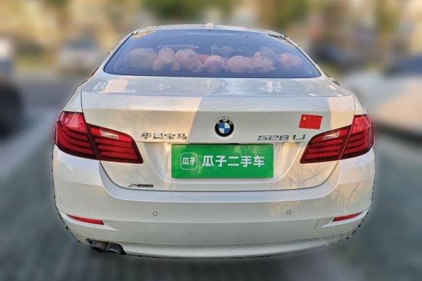BMW 5 Series 2014, 195000 км, за 10527 USD