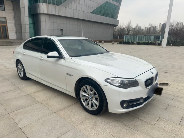 BMW 5 Series 2014, 82200 км, за 12456 USD