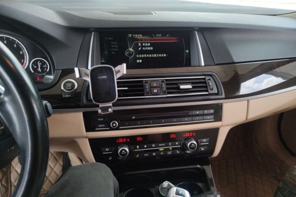 BMW 5 Series 2014, 149900 км, за 10762 USD - фото 13