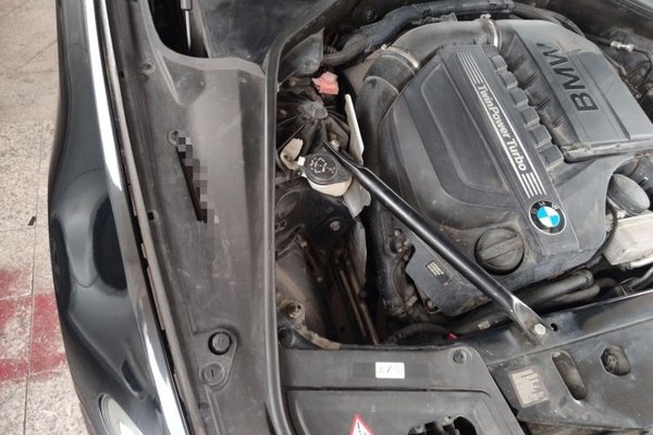 BMW 5 Series 2014, 149900 км, за 10762 USD - фото 23