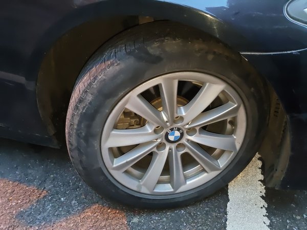 BMW 5 Series · 2017 год