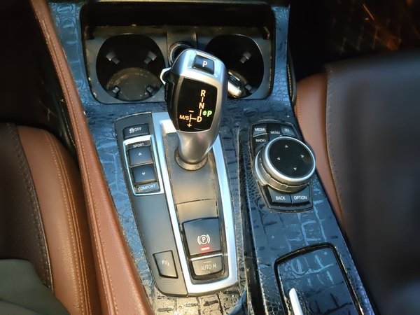 BMW 5 Series 2017, 108900 км, за 15375 USD - фото 11