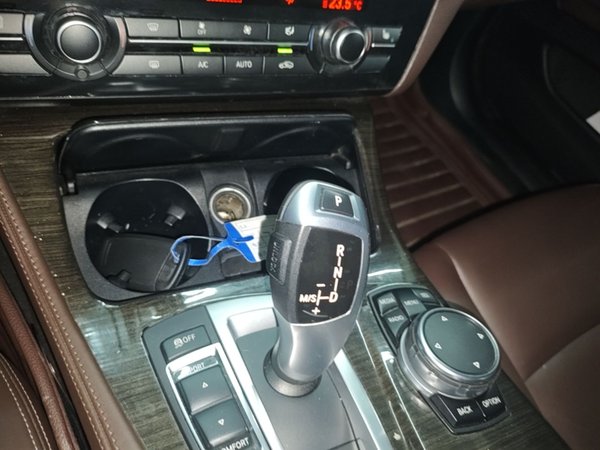BMW 5 Series 2017, 144000 км, за 14601 USD - фото 23