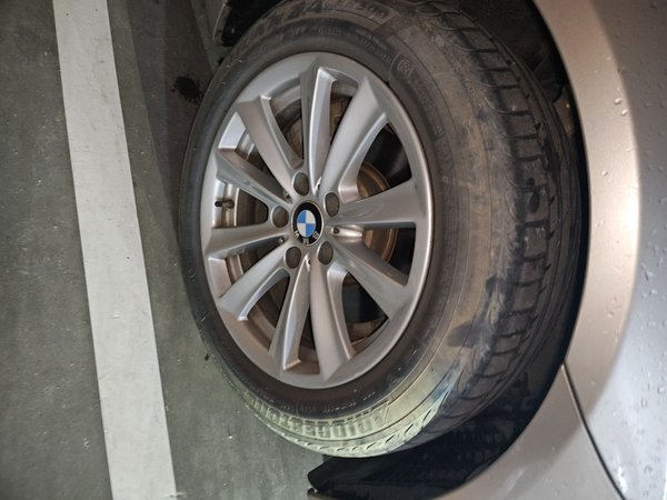 BMW 5 Series 2017, 80600 км, за 15056 USD