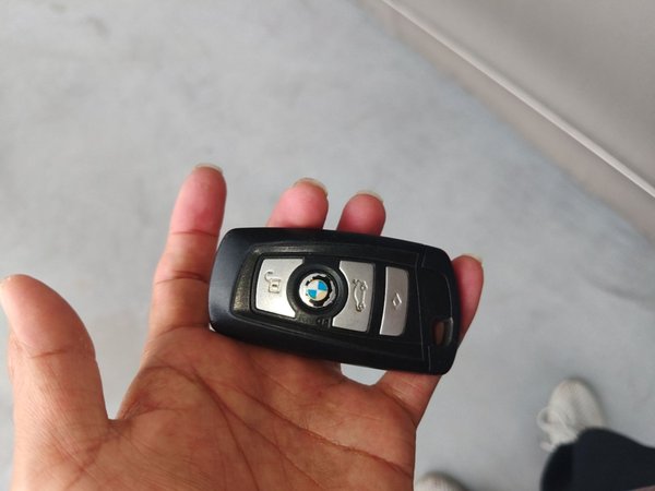 BMW 5 Series 2017, 195300 км, за 9999999 USD