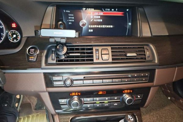 BMW 5 Series 2017, 92600 км, за 15057 USD - фото 10