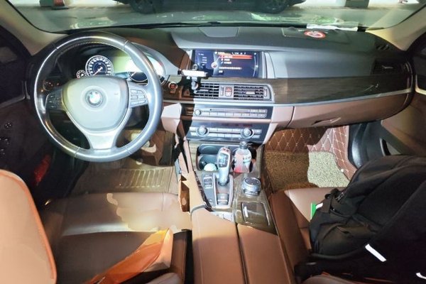 BMW 5 Series 2017, 92600 км, за 15057 USD - фото 6