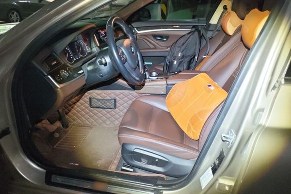 BMW 5 Series 2017, 92600 км, за 15057 USD - фото 12