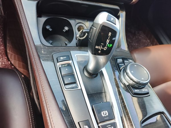 BMW 5 Series 2017, 141100 км, за 15785 USD - фото 17