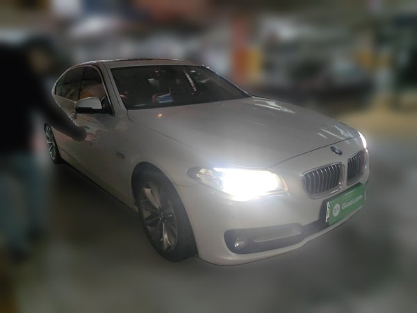 BMW 5 Series 2017, 152600 км, за 13237 USD