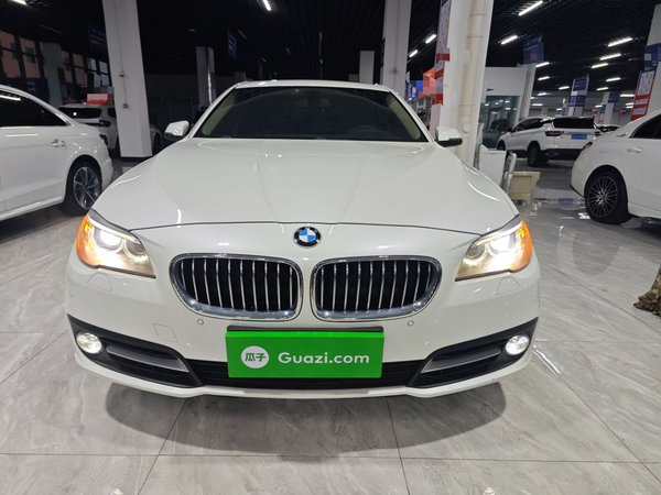 BMW 5 Series 2017 528Li xDrive Leading Model, 2017 года