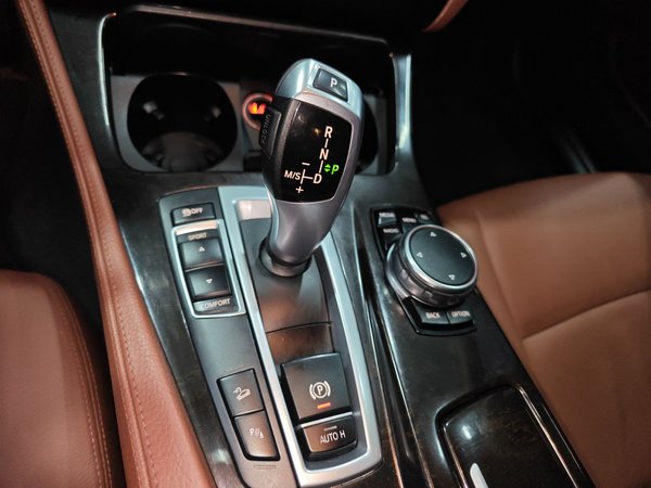 BMW 5 Series 2017, 176000 км, за 16230 USD - фото 17