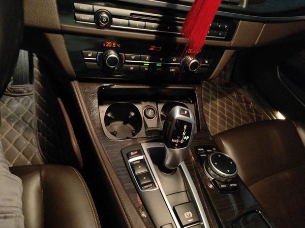 BMW 5 Series 2017, 71700 км, за 15265 USD - фото 15