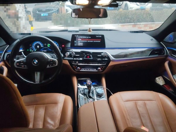 BMW 5 Series 2018, 115200 км, за 25470 USD - фото 10