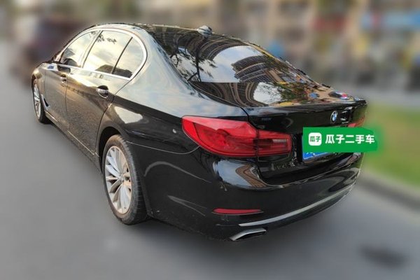 BMW 5 Series 2018, 134800 км, за 18654 USD