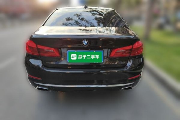 BMW 5 Series 2018, 134800 км, за 18654 USD