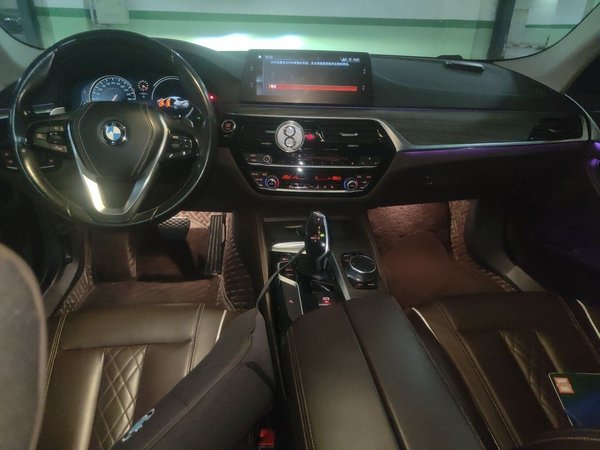BMW 5 Series 2018, 136800 км, за 20975 USD - фото 10