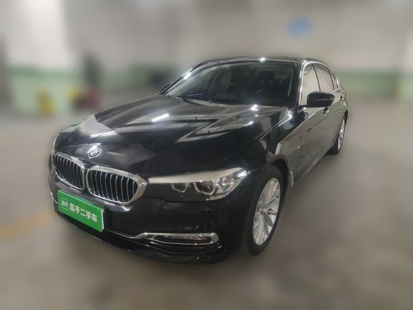 BMW 5 Series · 2018 год