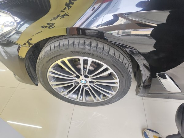 BMW 5 Series 2018, 143400 км, за 23715 USD - фото 9