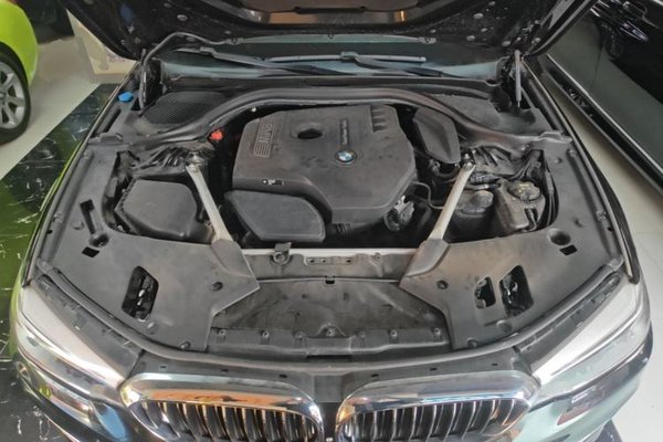 BMW 5 Series 2018, 47699 км, за 24672 USD - фото 24