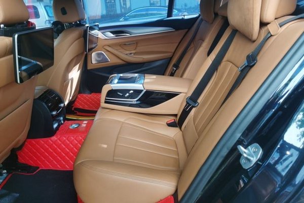 BMW 5 Series 2018, 72100 км, за 22325 USD - фото 20