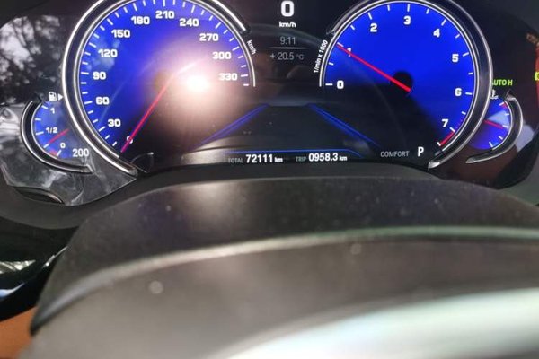 BMW 5 Series 2018, 72100 км, за 22325 USD - фото 11