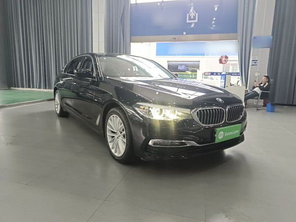 BMW 5 Series 2018, 97500 км, за 23616 USD