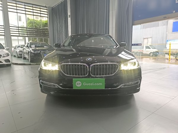 BMW 5 Series 2018, 97500 км, за 23616 USD