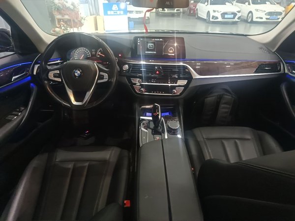 BMW 5 Series 2018, 97500 км, за 23616 USD - фото 13