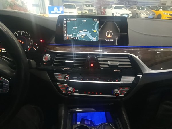 BMW 5 Series 2018, 97500 км, за 23616 USD - фото 16