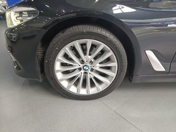 BMW 5 Series 2018, 97500 км, за 23616 USD - фото 8