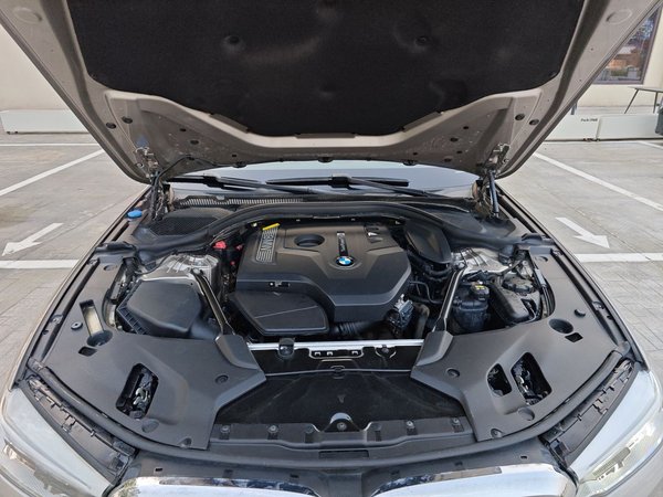 BMW 5 Series 2018, 156300 км, за 22469 USD - фото 10