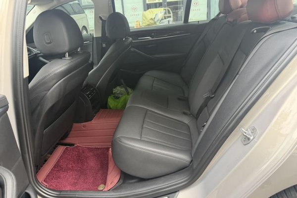 BMW 5 Series 2018, 145500 км, за 19138 USD - фото 11