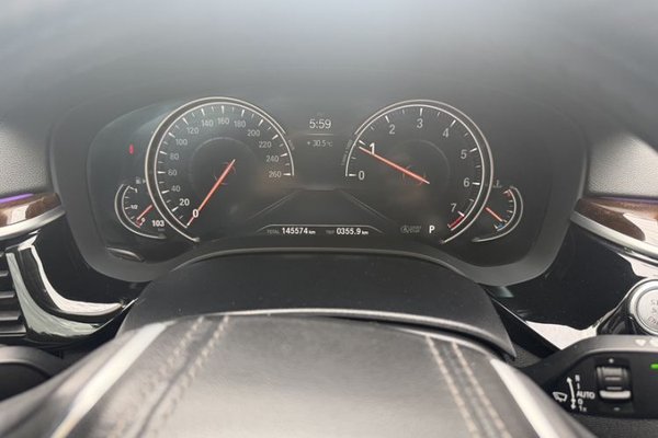 BMW 5 Series 2018, 145500 км, за 19138 USD - фото 9