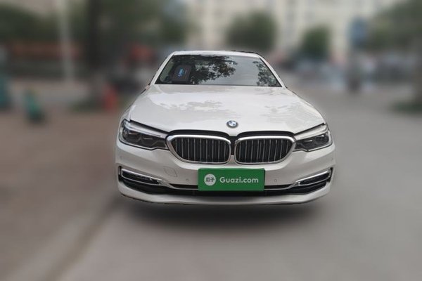 BMW 5 Series 2018, 113100 км, за 20725 USD