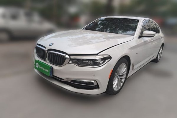 BMW 5 Series · 2018 год