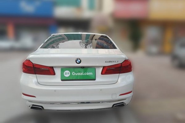 BMW 5 Series 2018, 113100 км, за 20725 USD