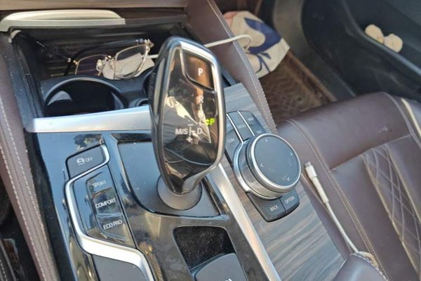 BMW 5 Series 2018, 139500 км, за 19874 USD - фото 14