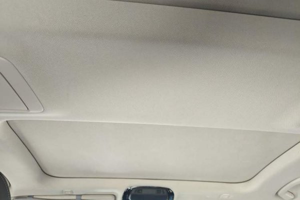 BMW 5 Series 2018, 139500 км, за 19874 USD - фото 18