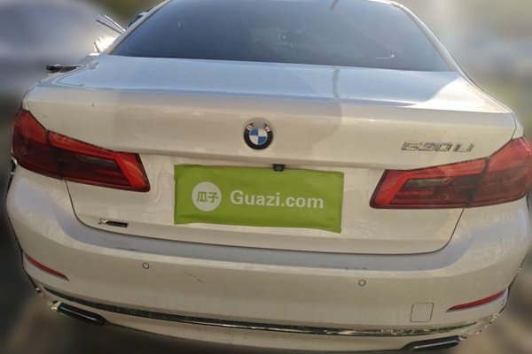 BMW 5 Series 2018, 139500 км, за 19874 USD