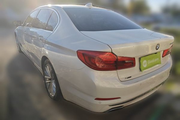 BMW 5 Series 2018, 139500 км, за 19874 USD