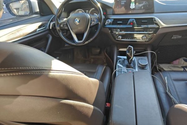 BMW 5 Series 2018, 139500 км, за 19874 USD - фото 10