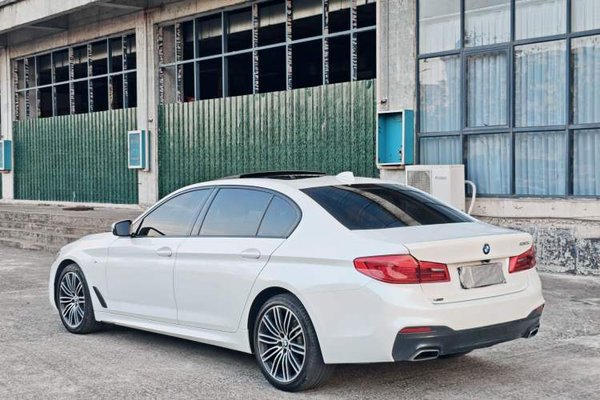 BMW 5 Series 2018, 156700 км, за 20791 USD - фото 7