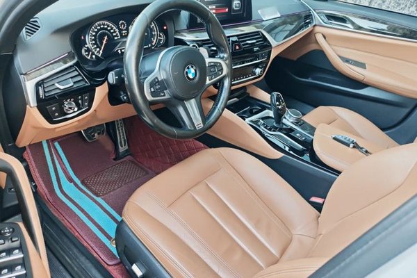 BMW 5 Series 2018, 156700 км, за 20791 USD - фото 15