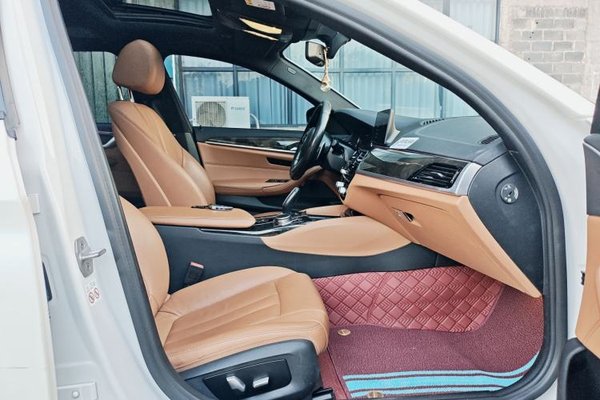 BMW 5 Series 2018, 156700 км, за 20791 USD - фото 21